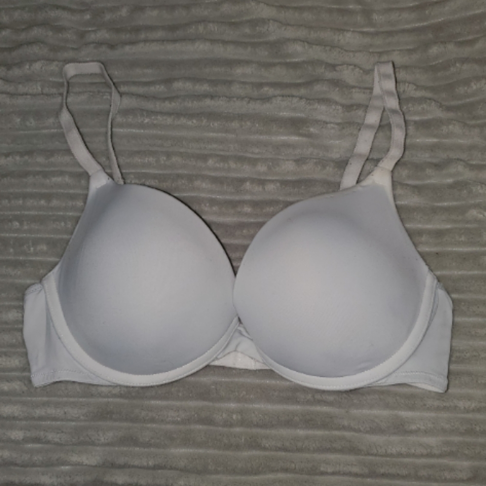 VS Pink 34C Push Up Bra - (White)